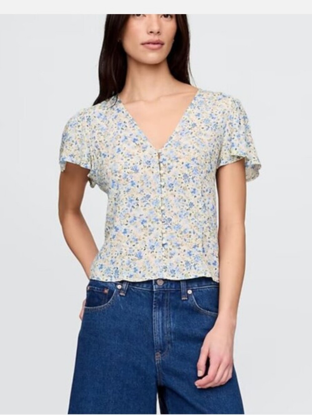 GAP Cream and Light Blue Floral V-Neck Short Sleeve Blouse